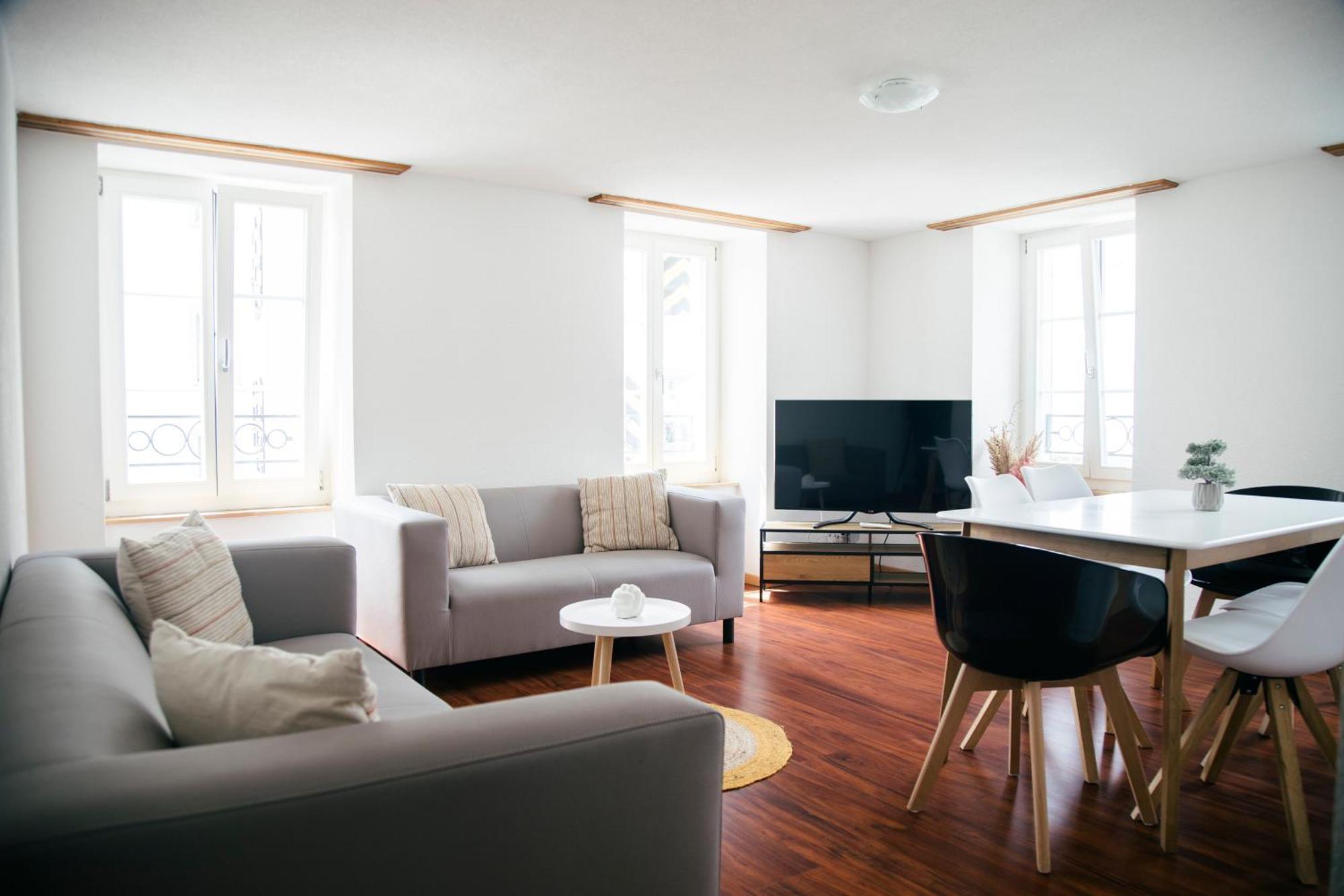 Nimbuzzz Apartments Unterseen Экстерьер фото