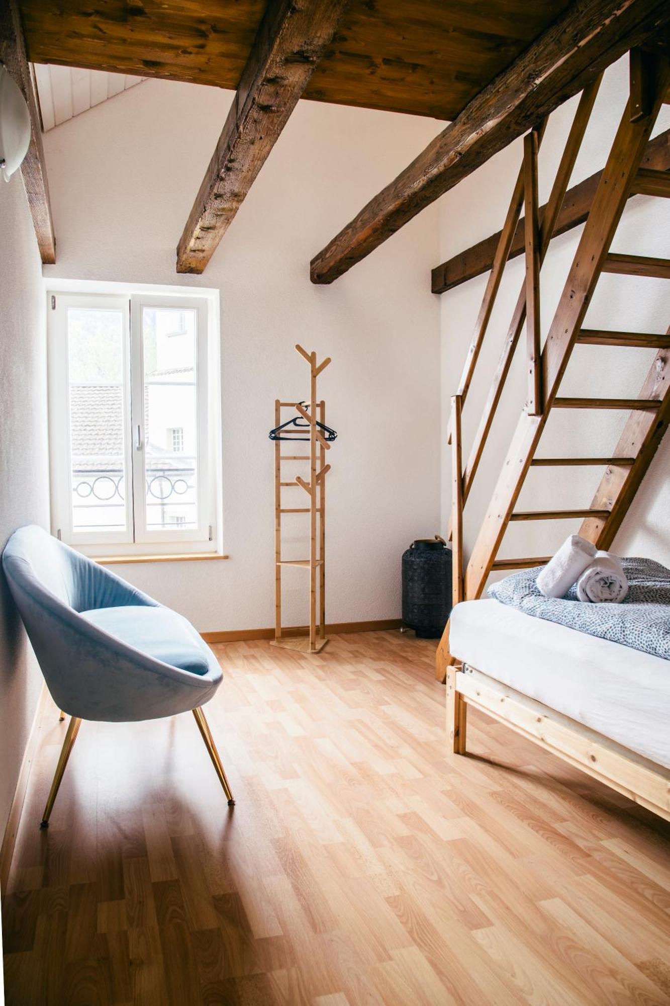 Nimbuzzz Apartments Unterseen Экстерьер фото