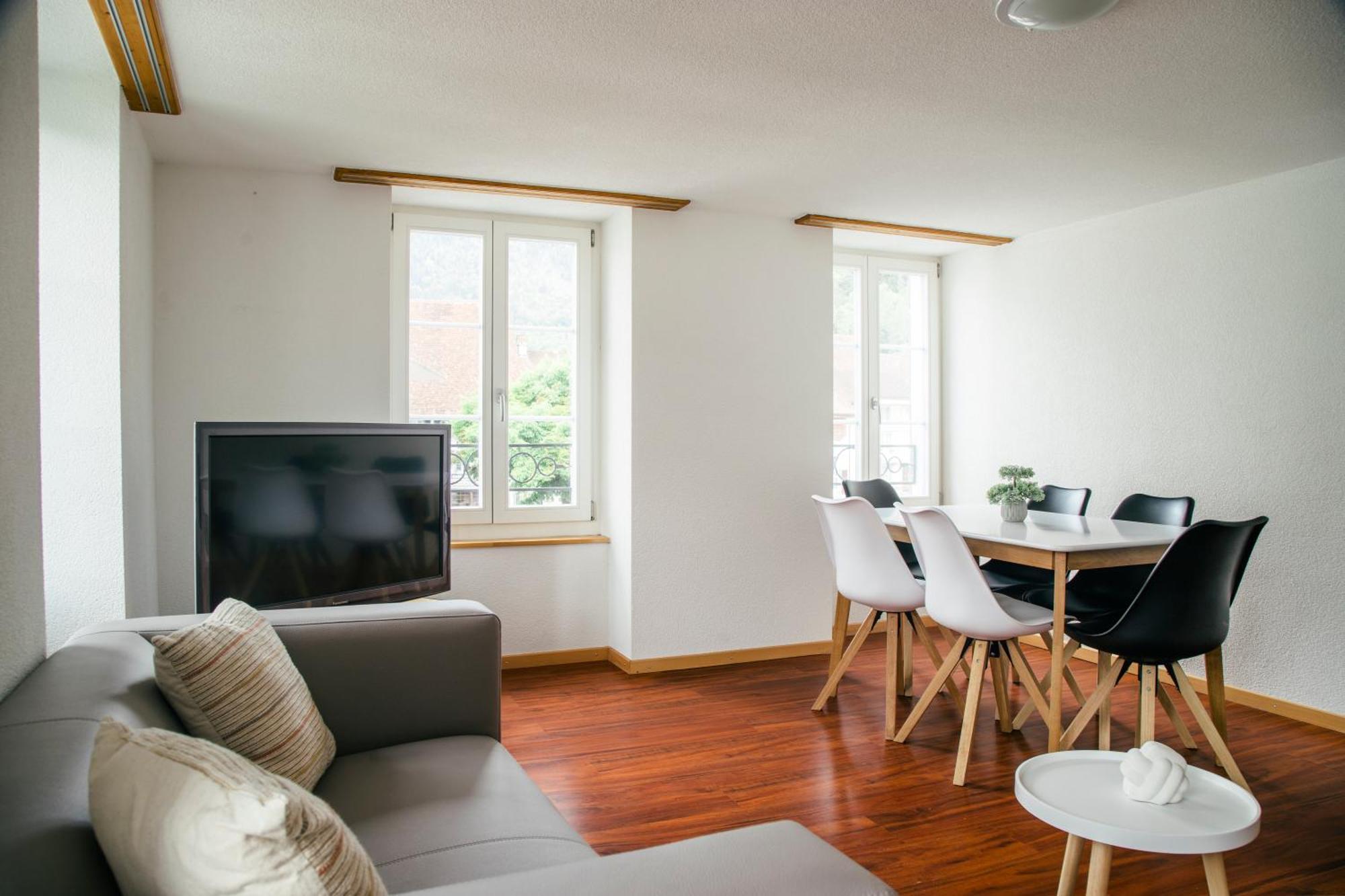 Nimbuzzz Apartments Unterseen Экстерьер фото