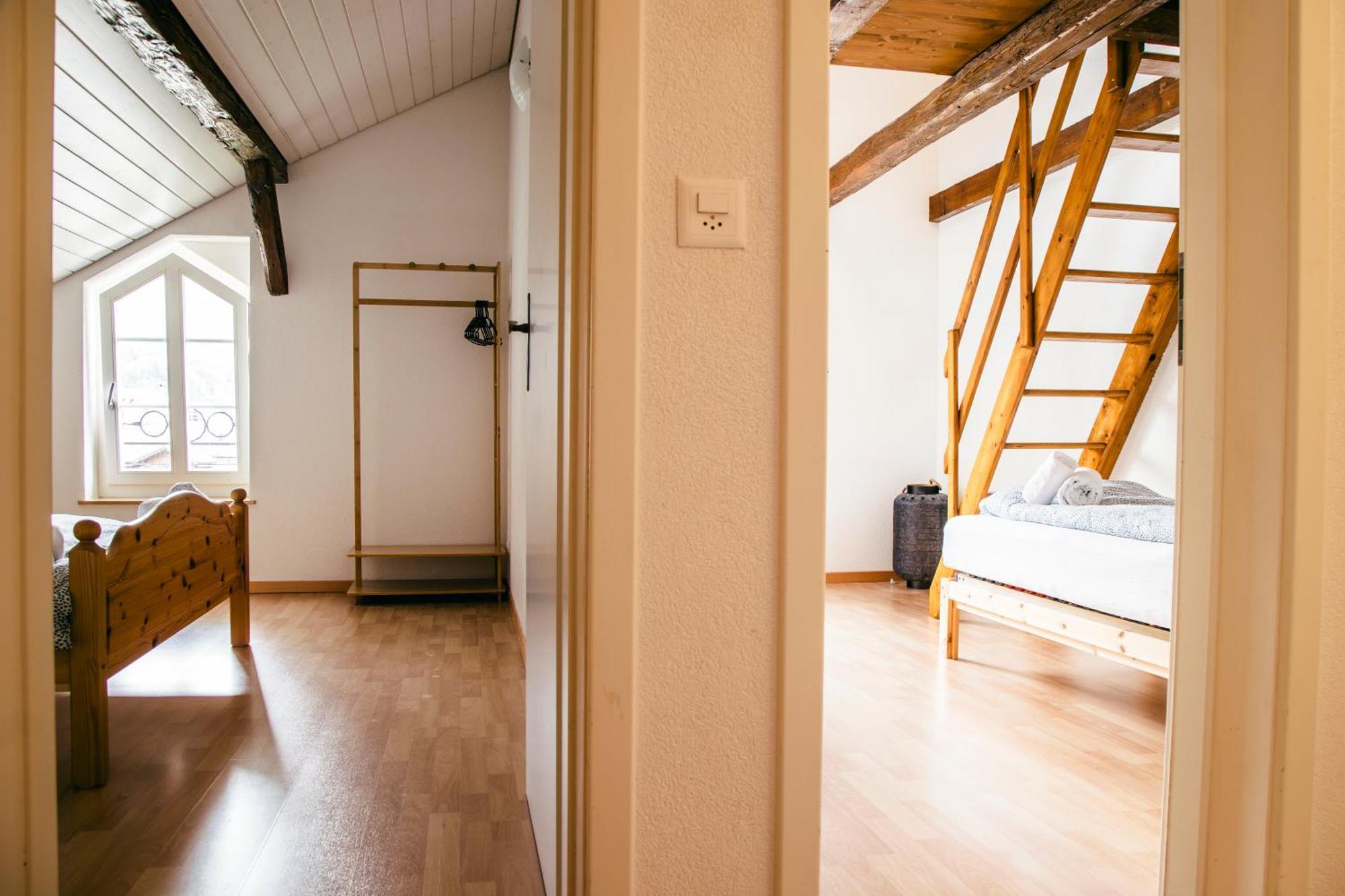 Nimbuzzz Apartments Unterseen Номер фото